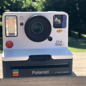 white polaroid one step 2